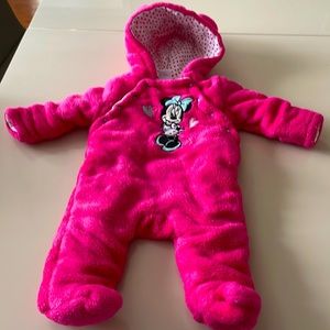 Disney girl’s jumpsuit hood ,body polyester 100% lining cotton 100%